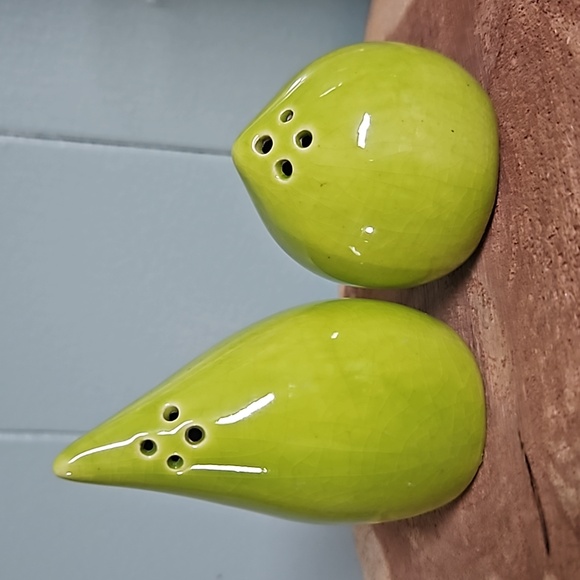 Anthropomorphic Salt and Pepper Shakers Drip Drop - Picture 2 of 6